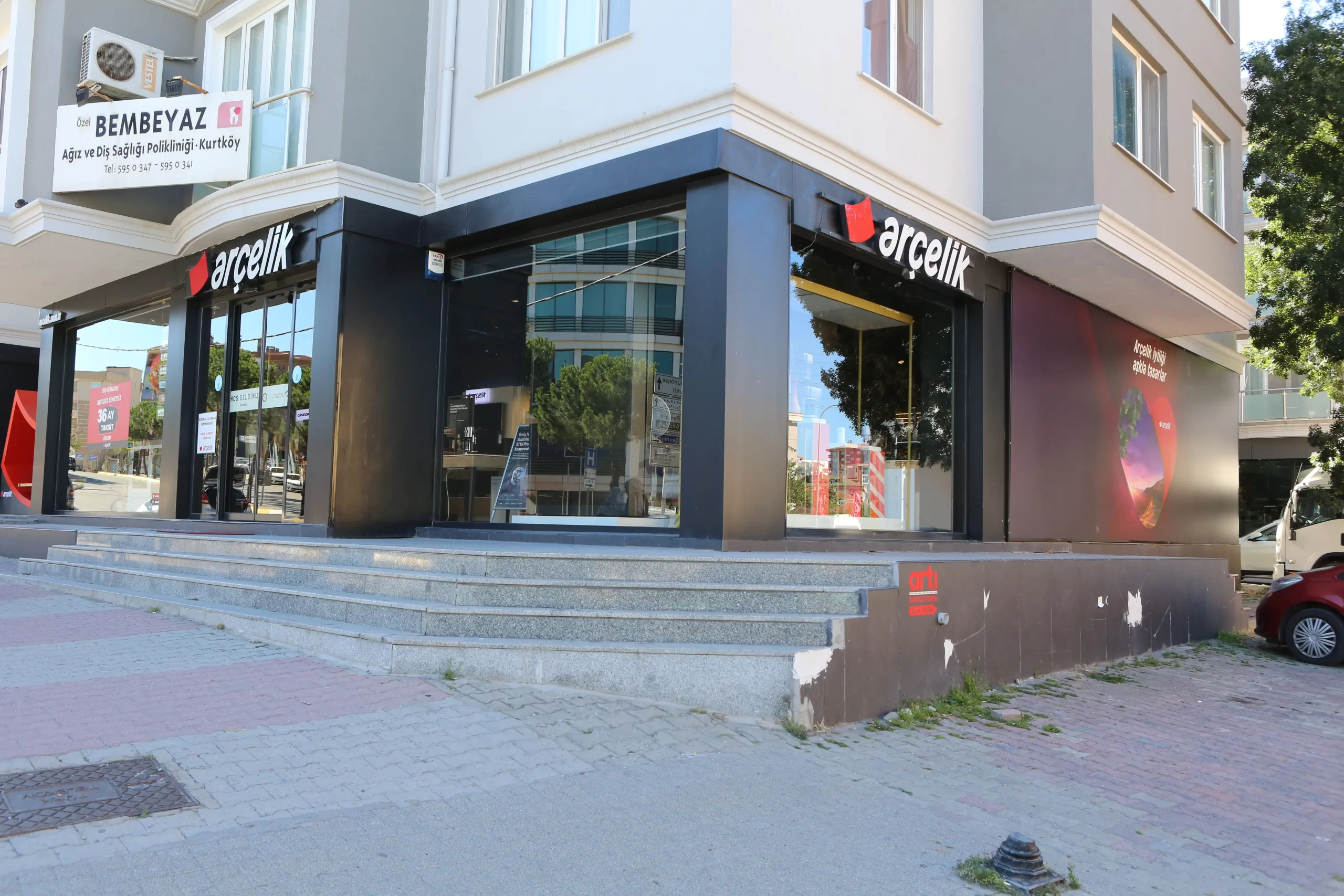 Kurtköy Merkez mağazası